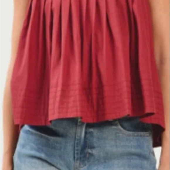 TCEC Red Sleeveless Pleated Top Size S NWT - Picture 6 of 12